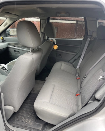 Jeep Grand Cherokee cena 39900 przebieg: 194262, rok produkcji 2007 z Warszawa małe 56